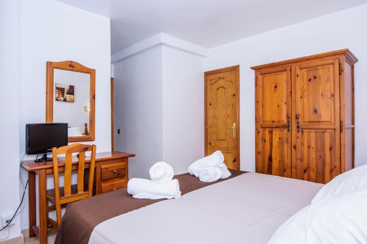 Interior twin room