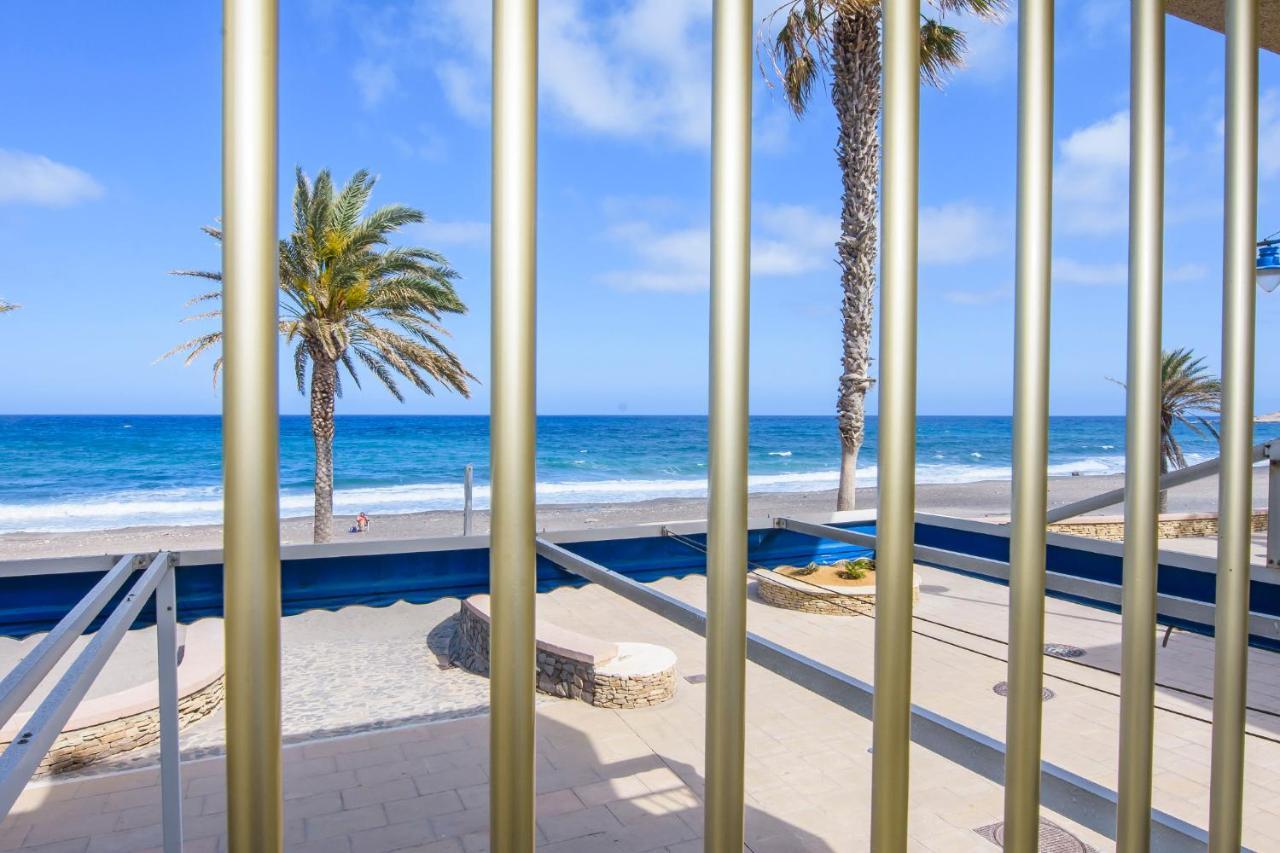 Double or Twin Room Sea View