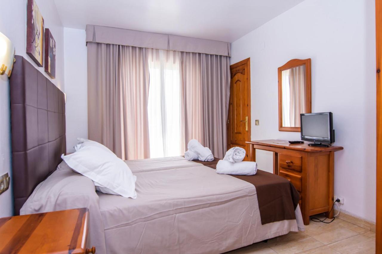 Double or Twin Room Balcony