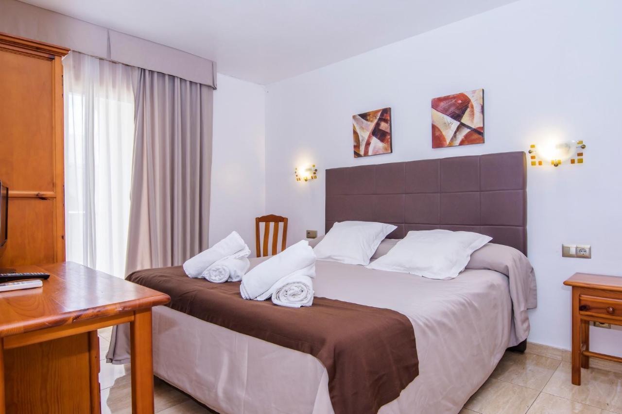 Double or Twin Room Balcony